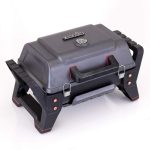 nesiojamas-dujinis-grilis-char-broil-grill2go-x200